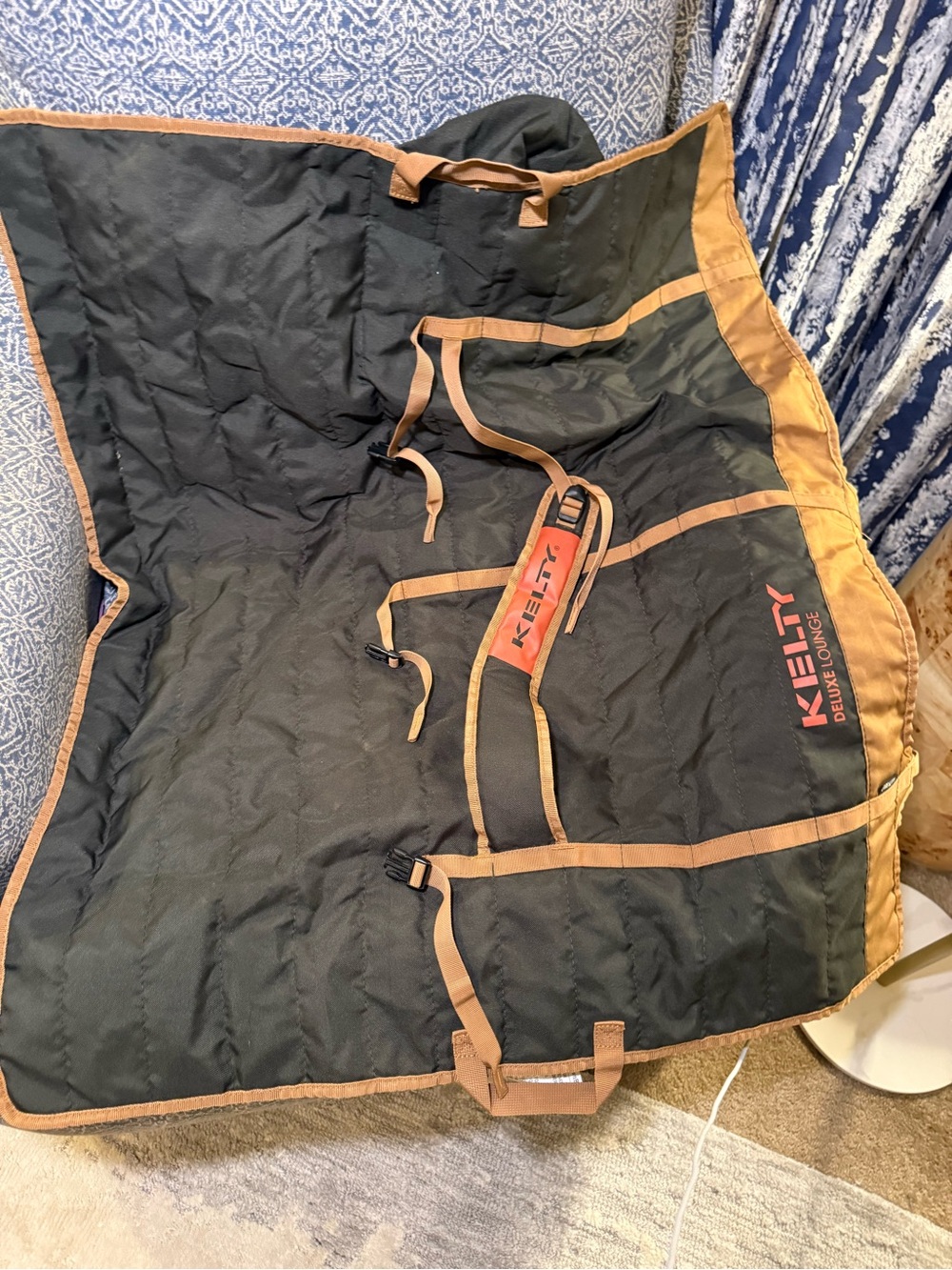 Kelty Deluxe Lounge Chair Multi Function Carry Bag